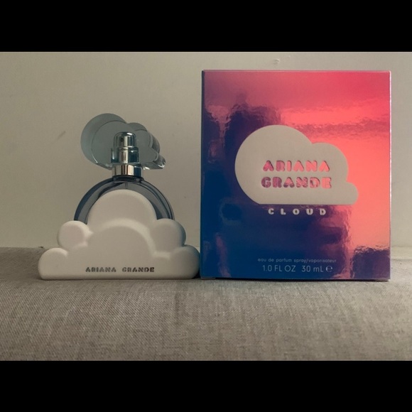 ARIANA GRANDE CLOUD EMPTY BOX & BOTTLE - Picture 2 of 2